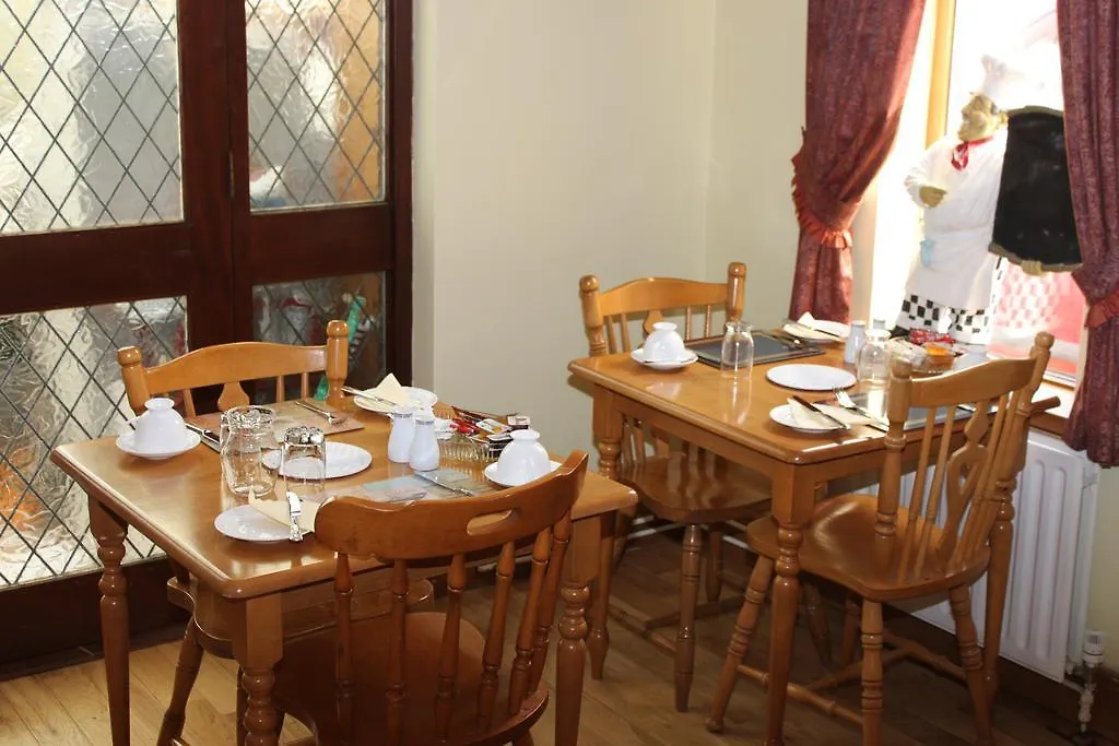 Gardenfield House Bed & Breakfast Bed & Breakfast Galway 3*,
